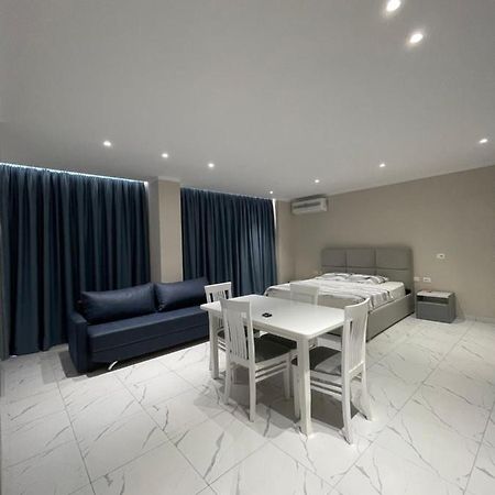 Modern Beachfront Apartments Sarande Exterior photo