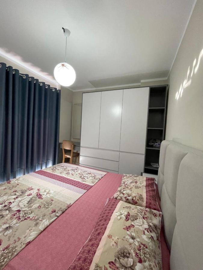 Modern Beachfront Apartments Sarande Exterior photo