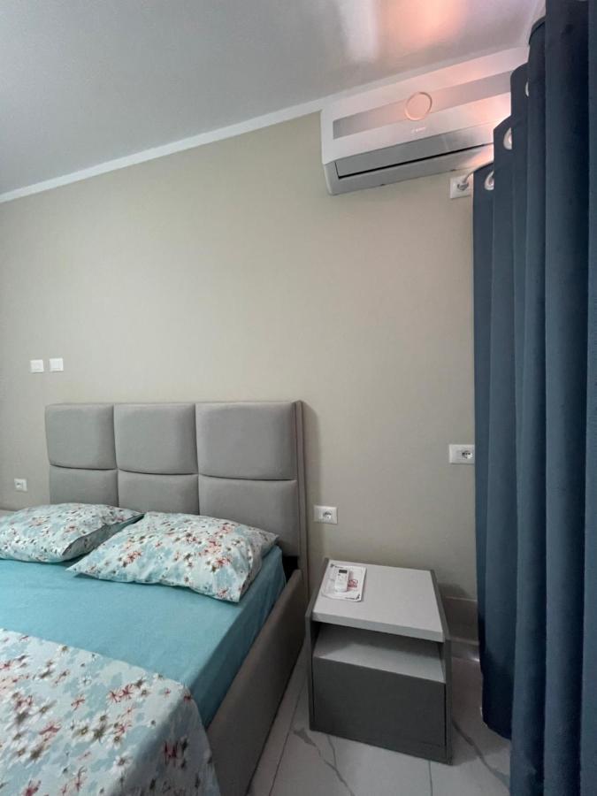 Modern Beachfront Apartments Sarande Exterior photo